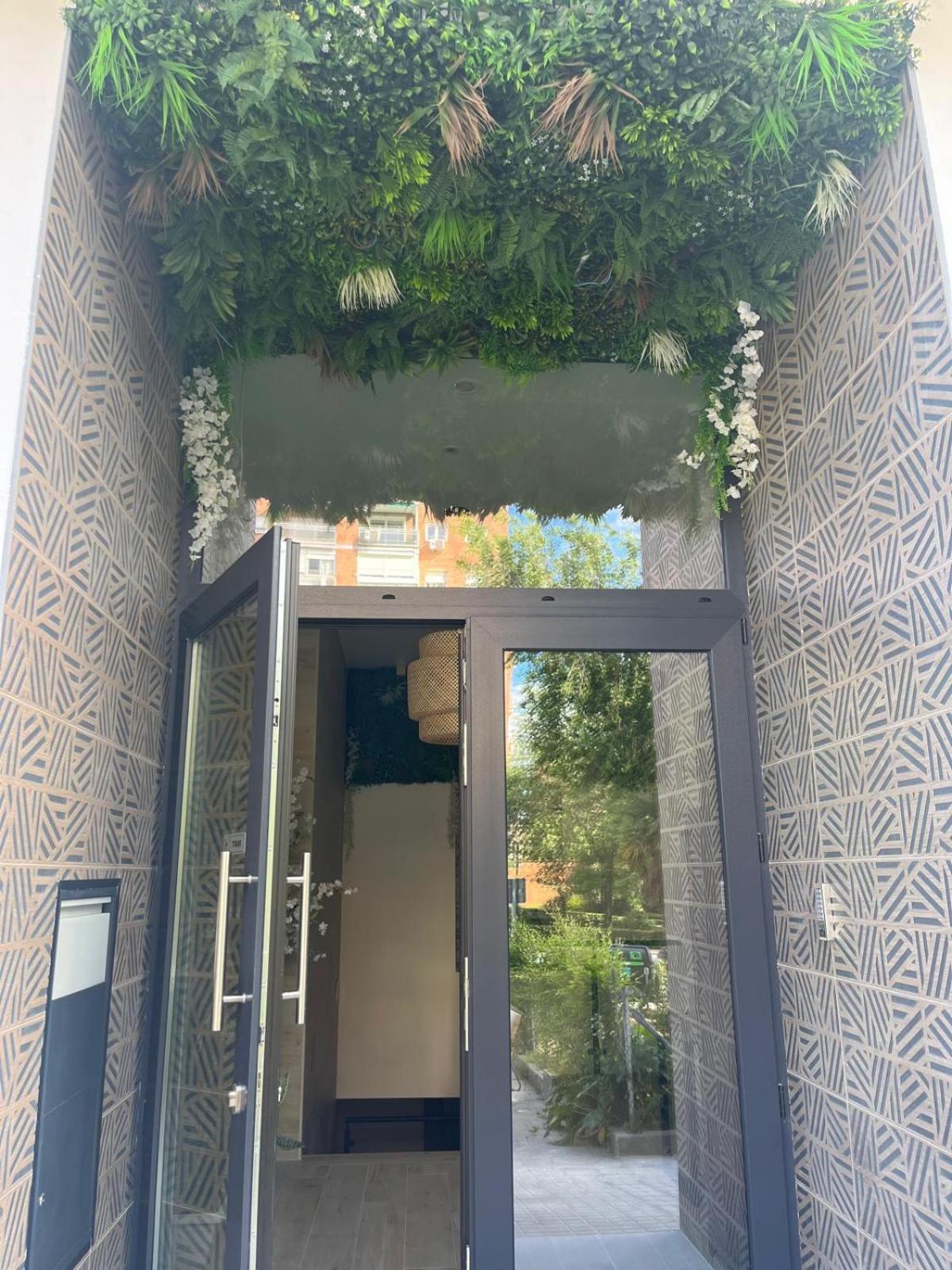 Hotel Garden House Madrid Exterior foto